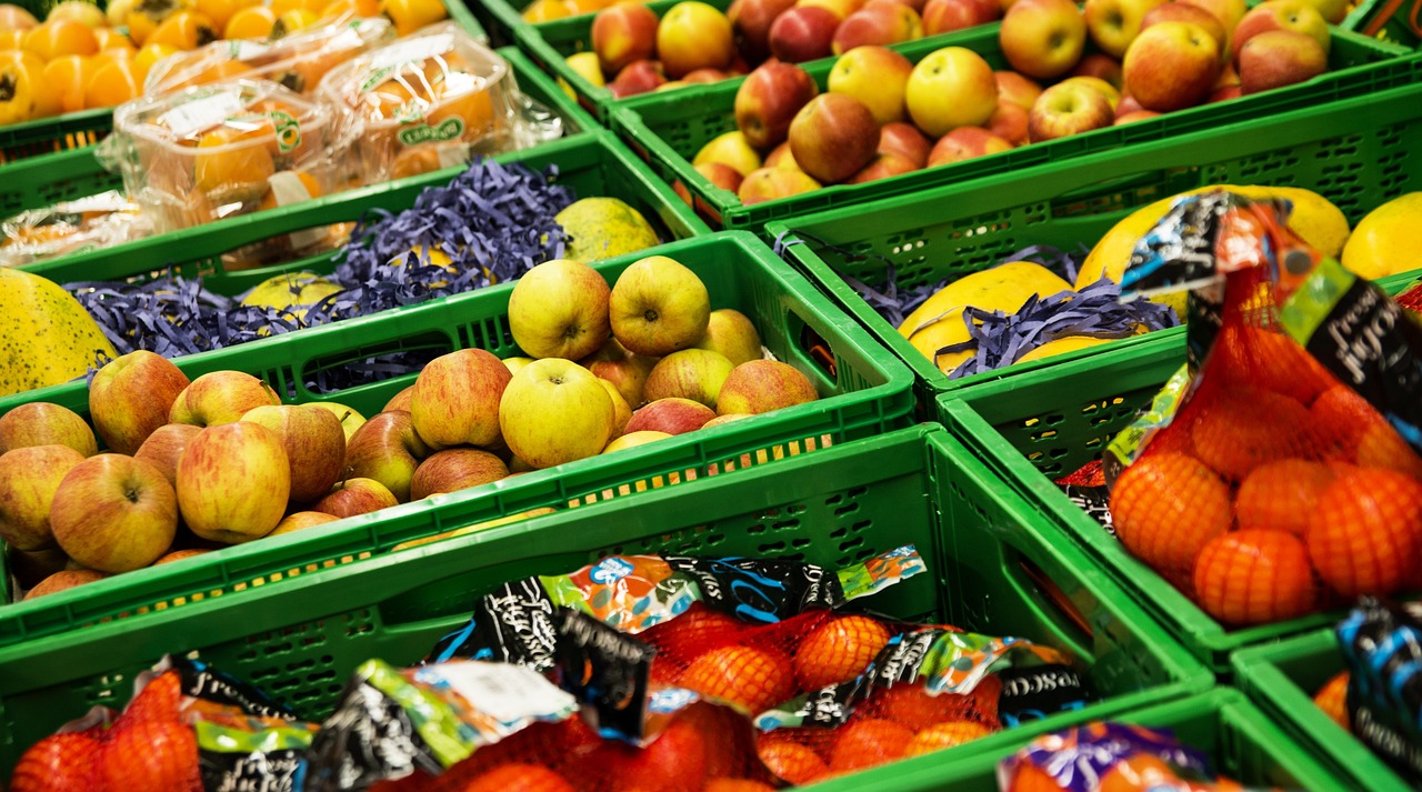 supermarket, vegetables, food-2384476.jpg